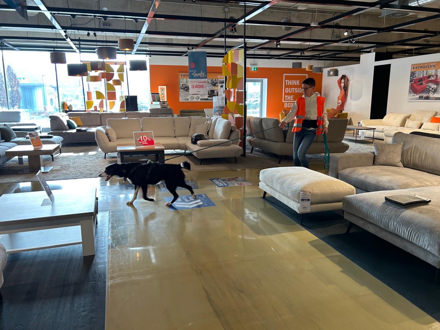 831be7a1-c7fc-4bf7-ae03-0bfdcc4e7408